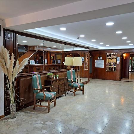 Vintage Hotel Mercedes Lloret de Mar Extérieur photo